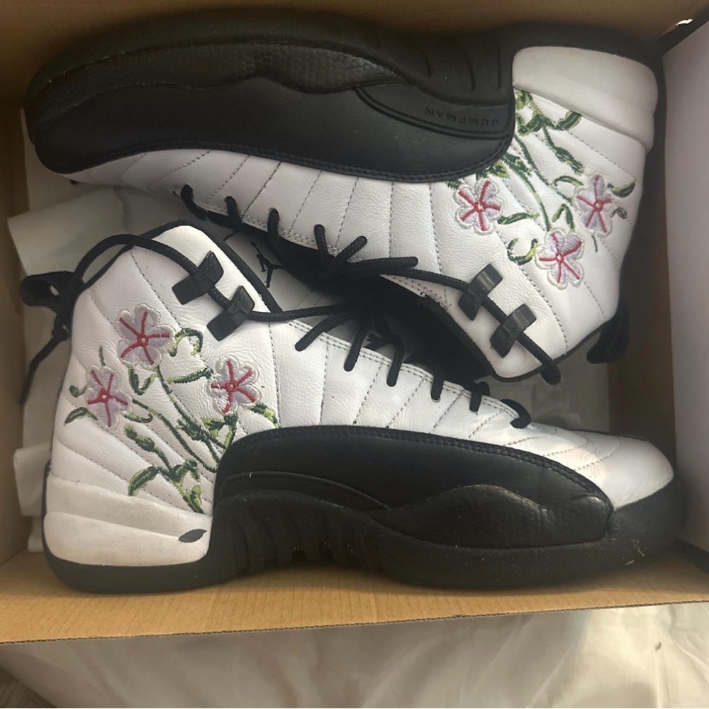 Jordan Women's White Black Floral Embroidered Sneakers